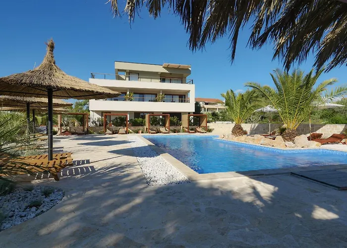 Lojena - New Exeptional For 2 *