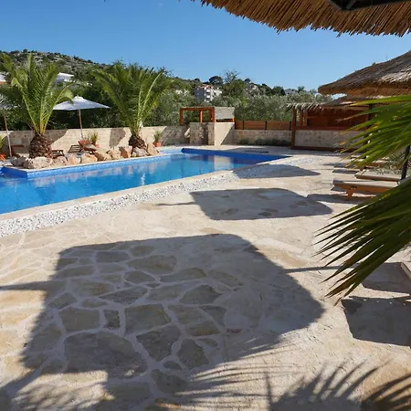 Lojena - New Exeptional For 2 Daire